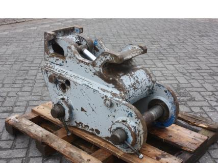 CATERPILLAR Quick coupler 320  ImplementVan Dijk Heavy Equipment