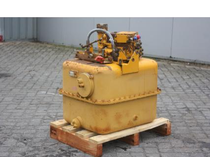 CATERPILLAR Hydraulic oil tank D9H  PartsVan Dijk Heavy Equipment