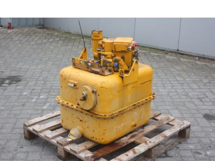 CATERPILLAR Hydraulic oil tank D9H  PartsVan Dijk Heavy Equipment