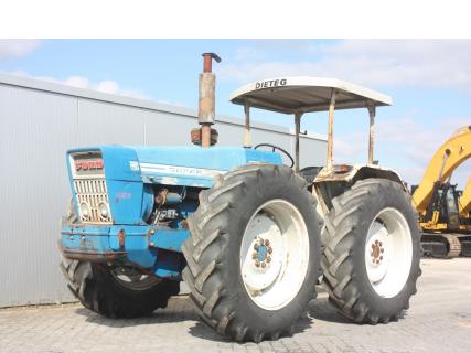 COUNTY 1164 1972 Vintage tractorVan Dijk Heavy Equipment