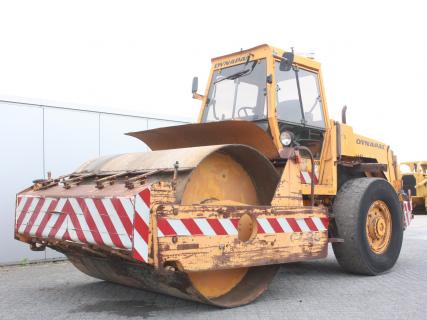 DYNAPAC CA25-II 1997 Single drum rollerVan Dijk Heavy Equipment