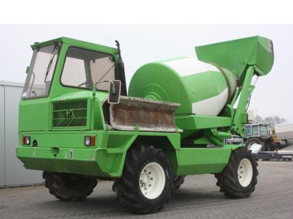 MERLO DBM2500 2003 Truck concrete mixer/ pumpVan Dijk Heavy Equipment