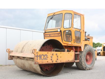 VIBROMAX W1102D 1997 Single drum rollerVan Dijk Heavy Equipment