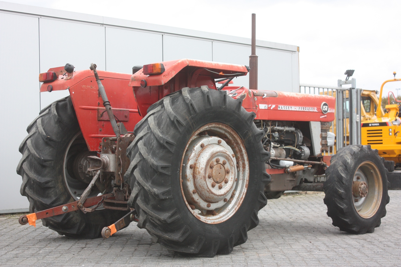 MASSEY FERGUSON 158 4wd 1975 Agricultural tractor | Van Dijk Heavy ...